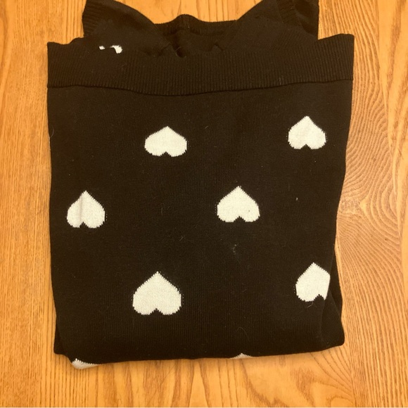 Adrianna Papell Black cotton Sweater with White Heart Design woman’s size large - Picture 5 of 7